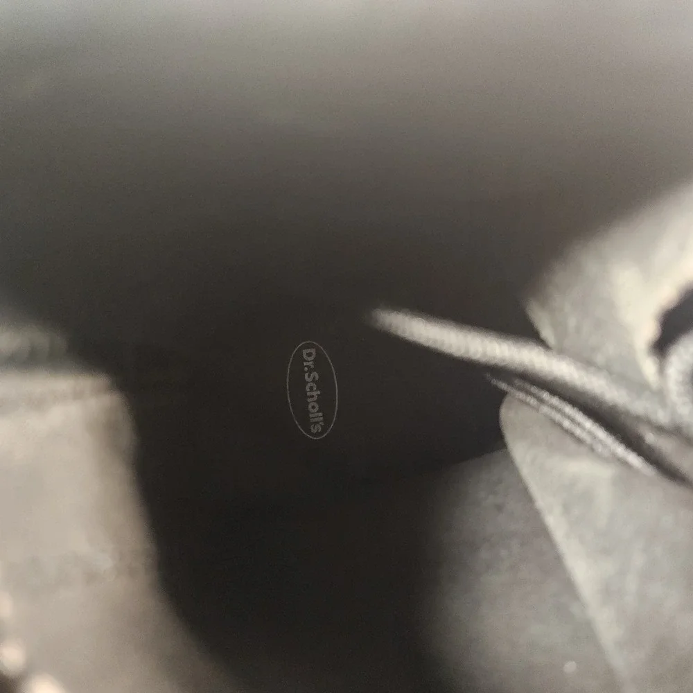 Other black leather